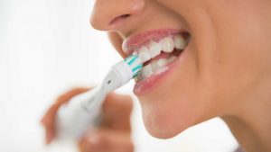 Một số lưu ý khi sử dụng bàn chải điện để bảo vệ răng miệng