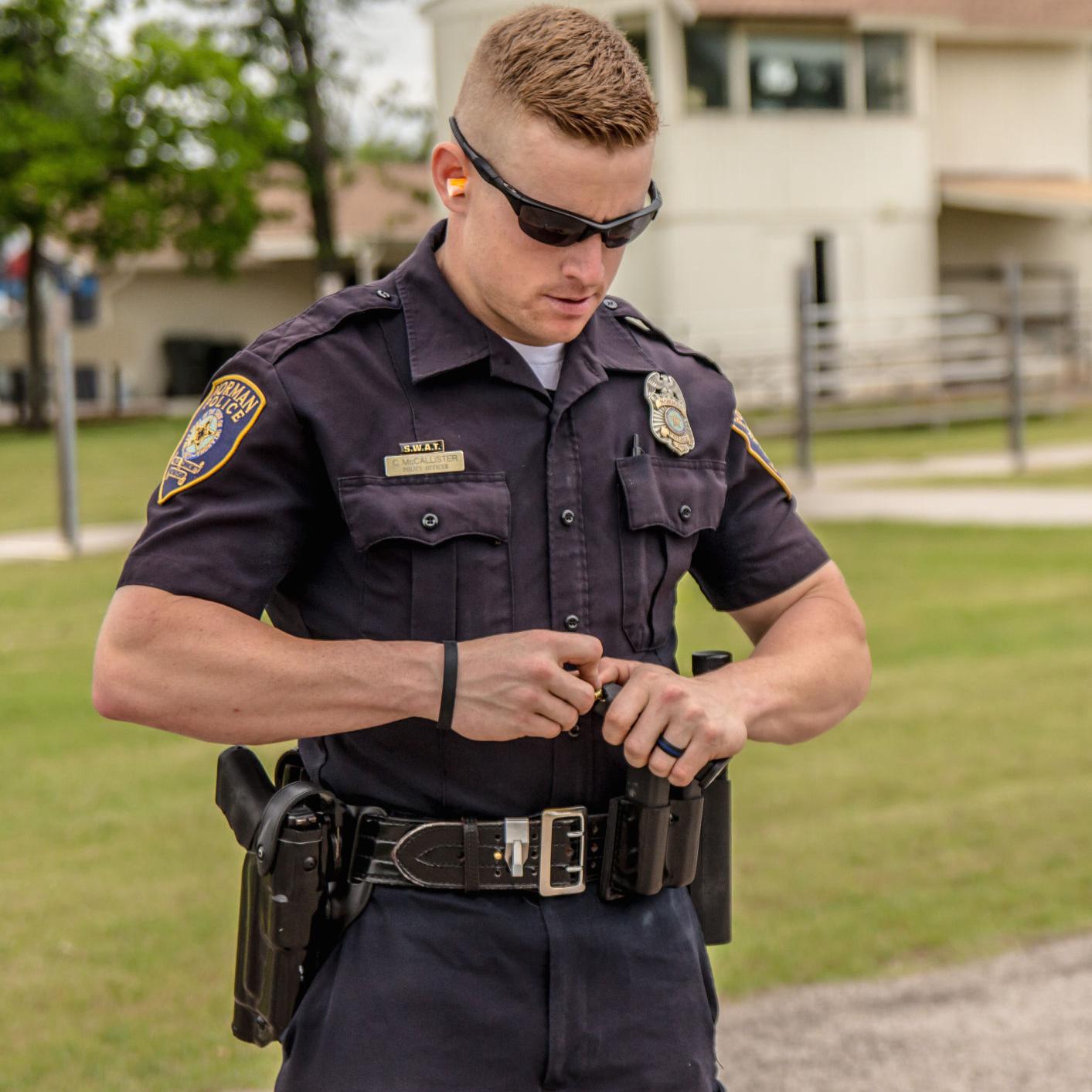 Cảnh sát Mỹ sẽ thường xuyên đi tuần, giúp cho người dân cảm thấy an toàn hơn