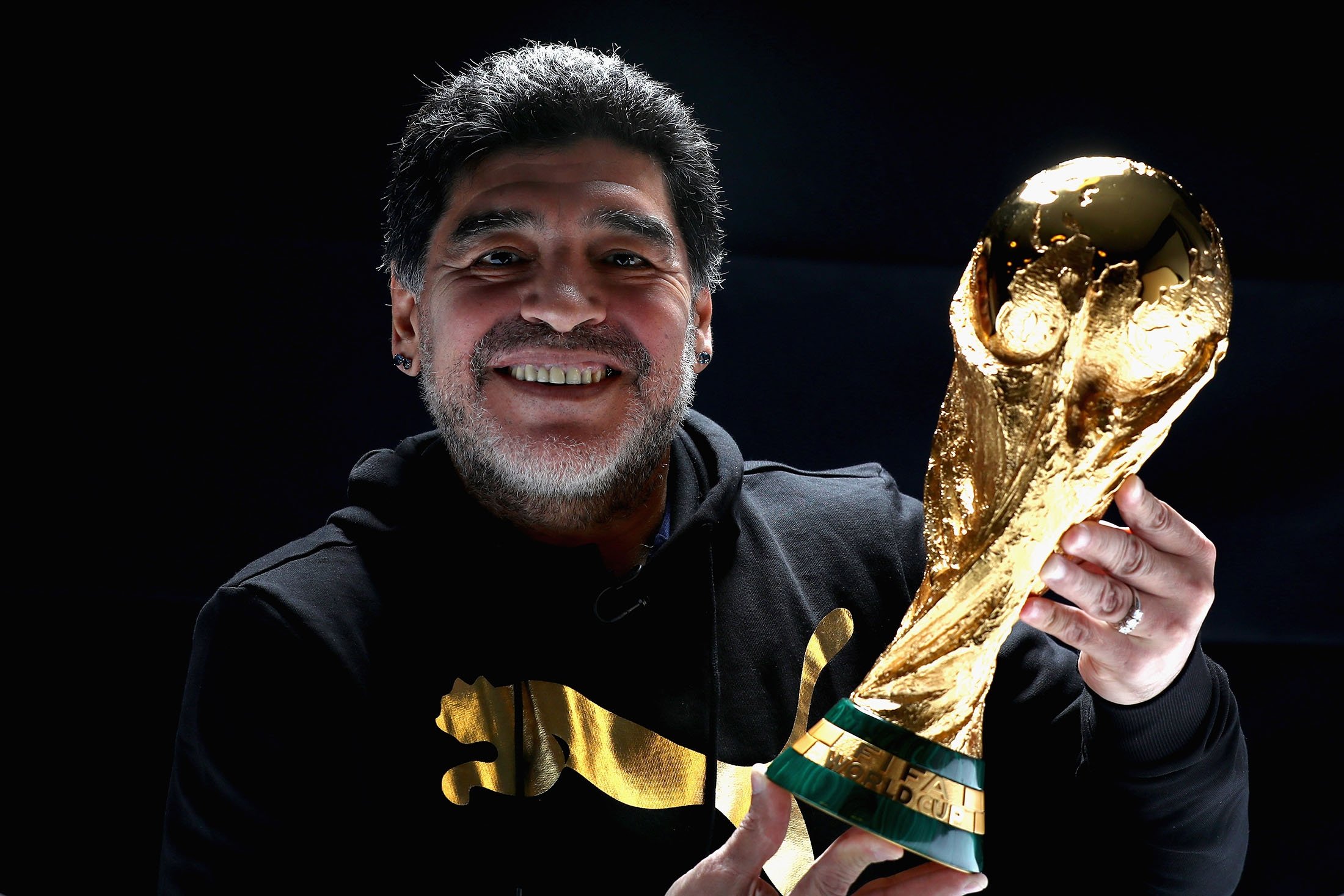 Đấu giá tài sản thừa kế của Maradona để trả món nợ kếch xù